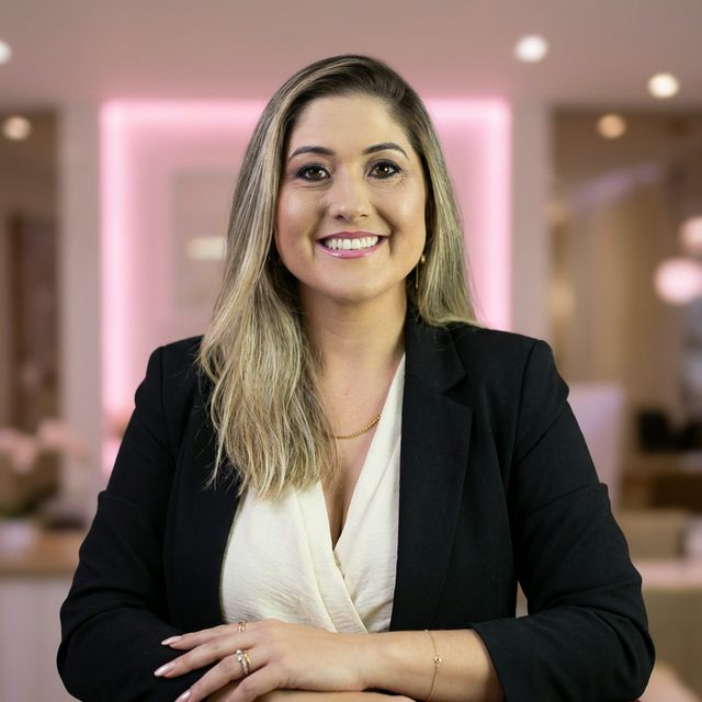 Milene Schank - Diretora e Consultora de beleza independente Mary Kay